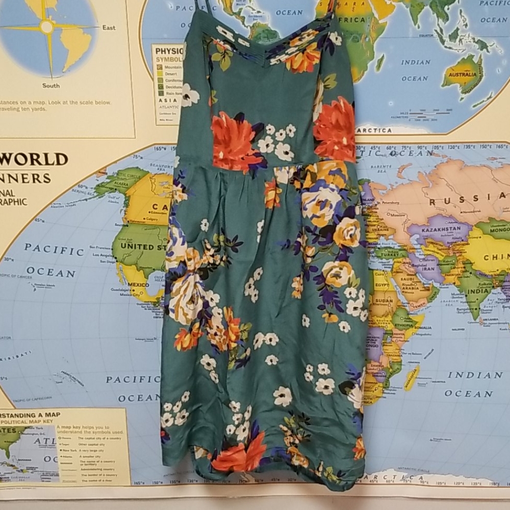 Gorgeous silk Anthropologie spaghetti strap dress